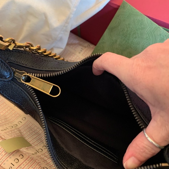 Authentic Gucci black shoulder bag- brand new! - Picture 8 of 10
